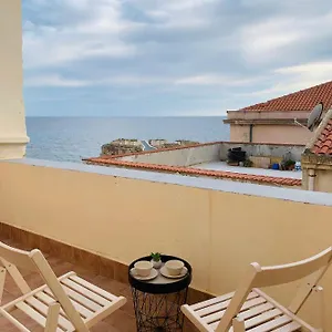 https://wonderful-apartment-in-old-alghero.in-sardinia.net